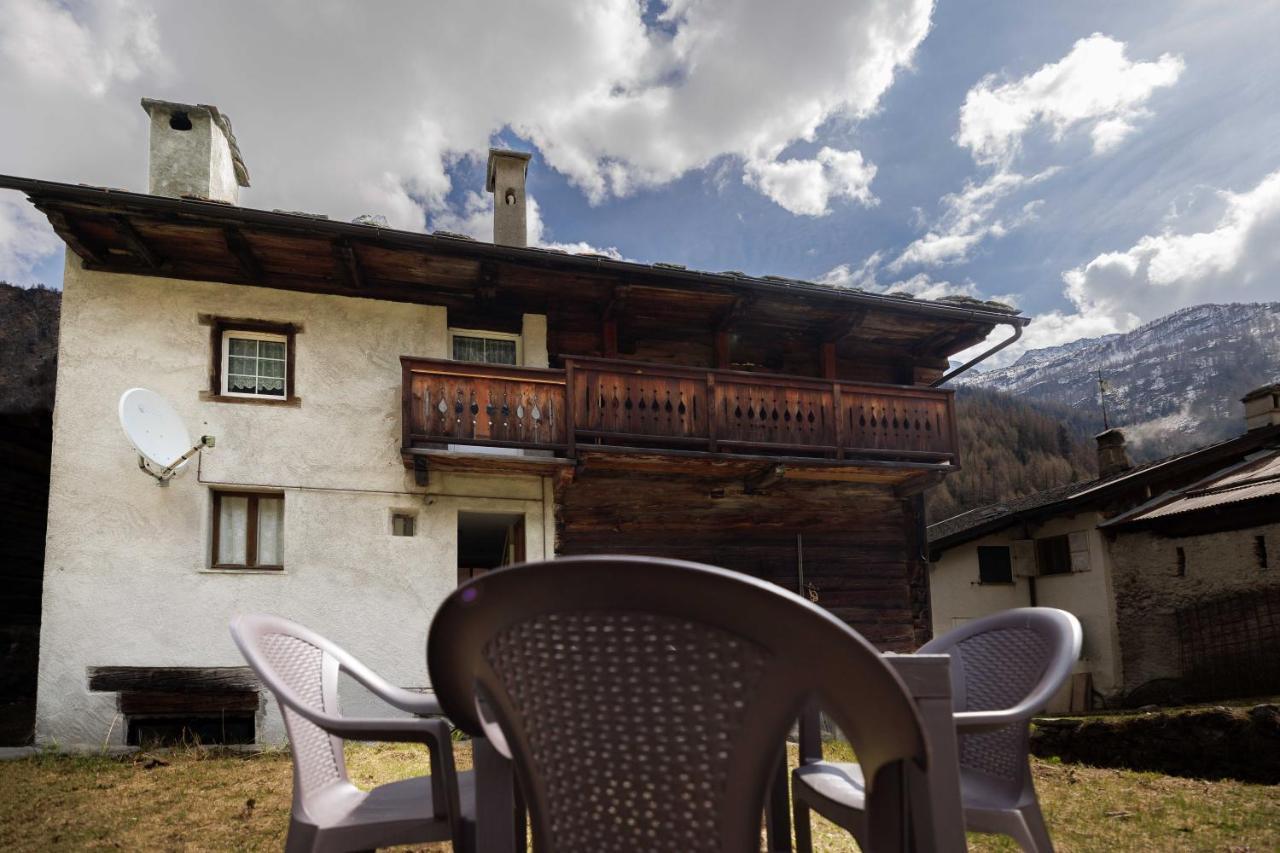 La Walserhus Formazza Exterior foto